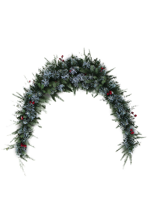Weihnachtsgirlande in besonderer Form mit Schnee und roten Beeren – PE PVC SW