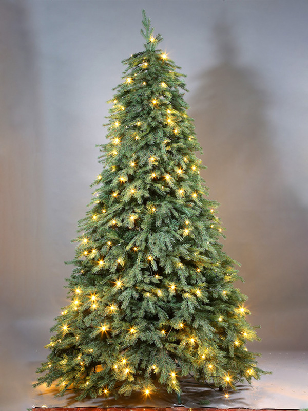 Normaler Weihnachtsbaum 9A3A8734