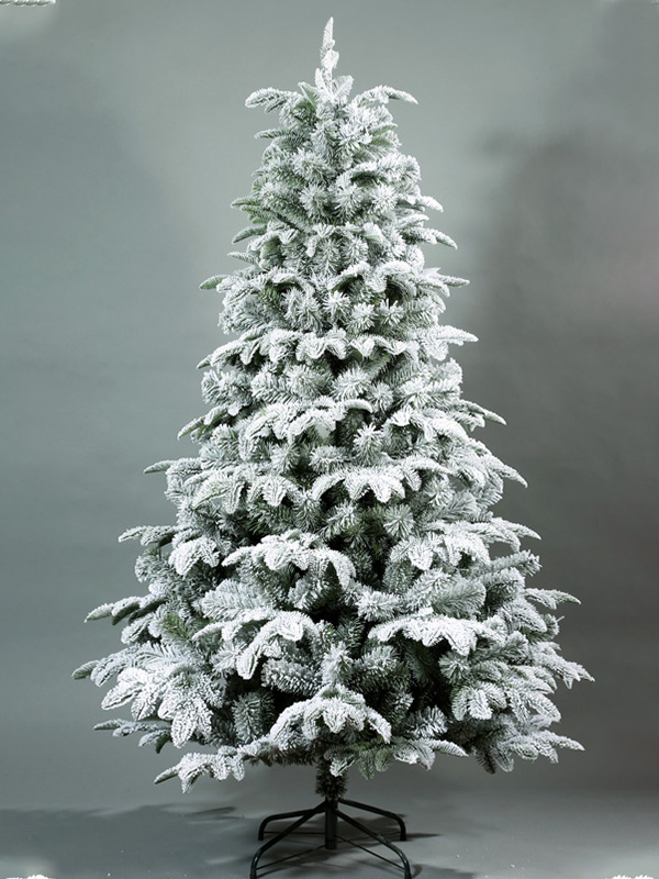 Weihnachtsschneebaum 9A3A8531
