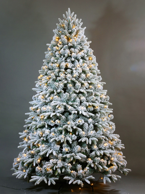 Weihnachtsschneebaum 9A3A8581